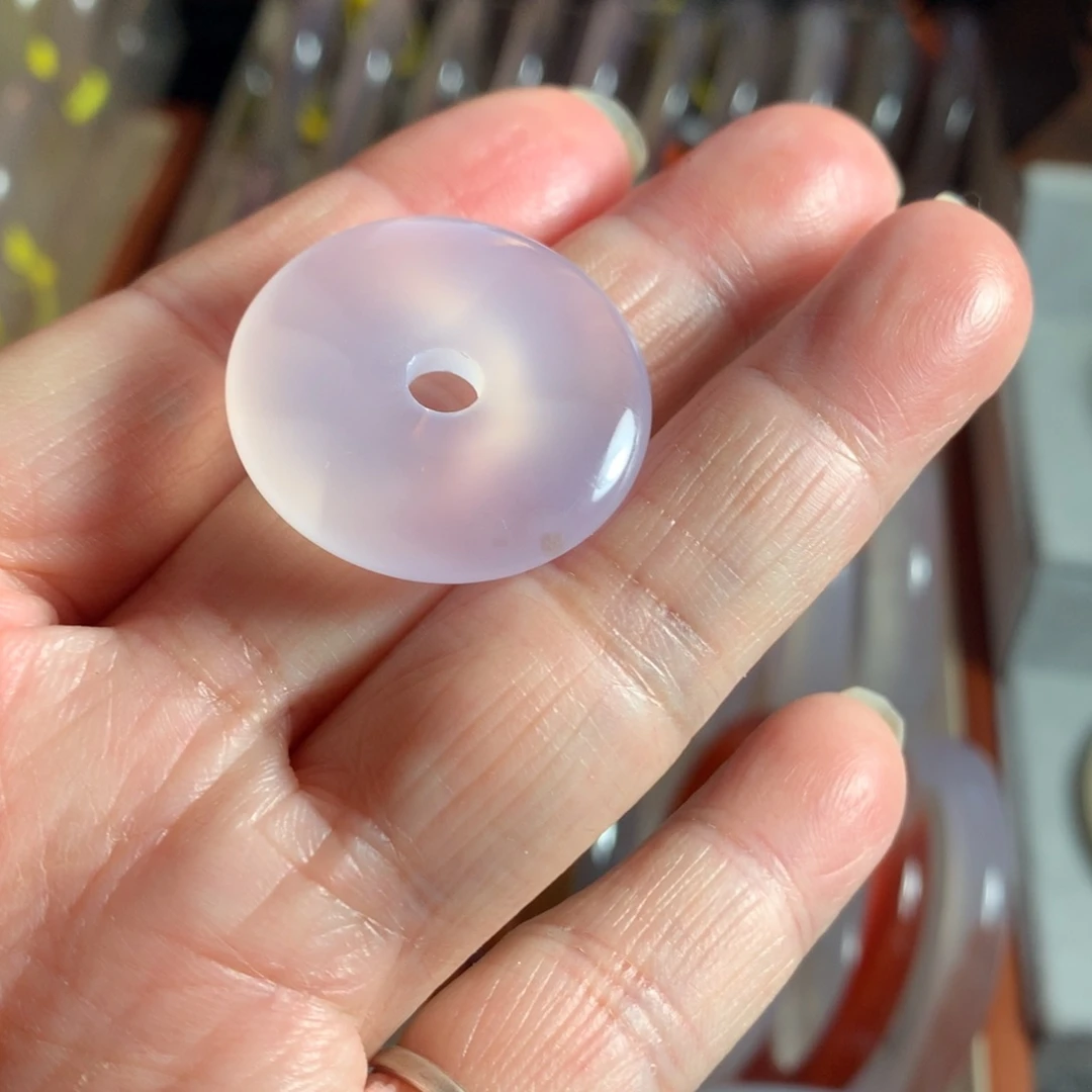 未镶嵌颈饰玛瑙/玉髓30毫米