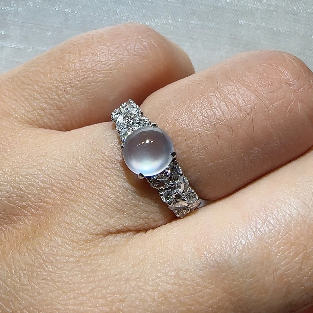 翡翠18K金镶嵌戒指戒指