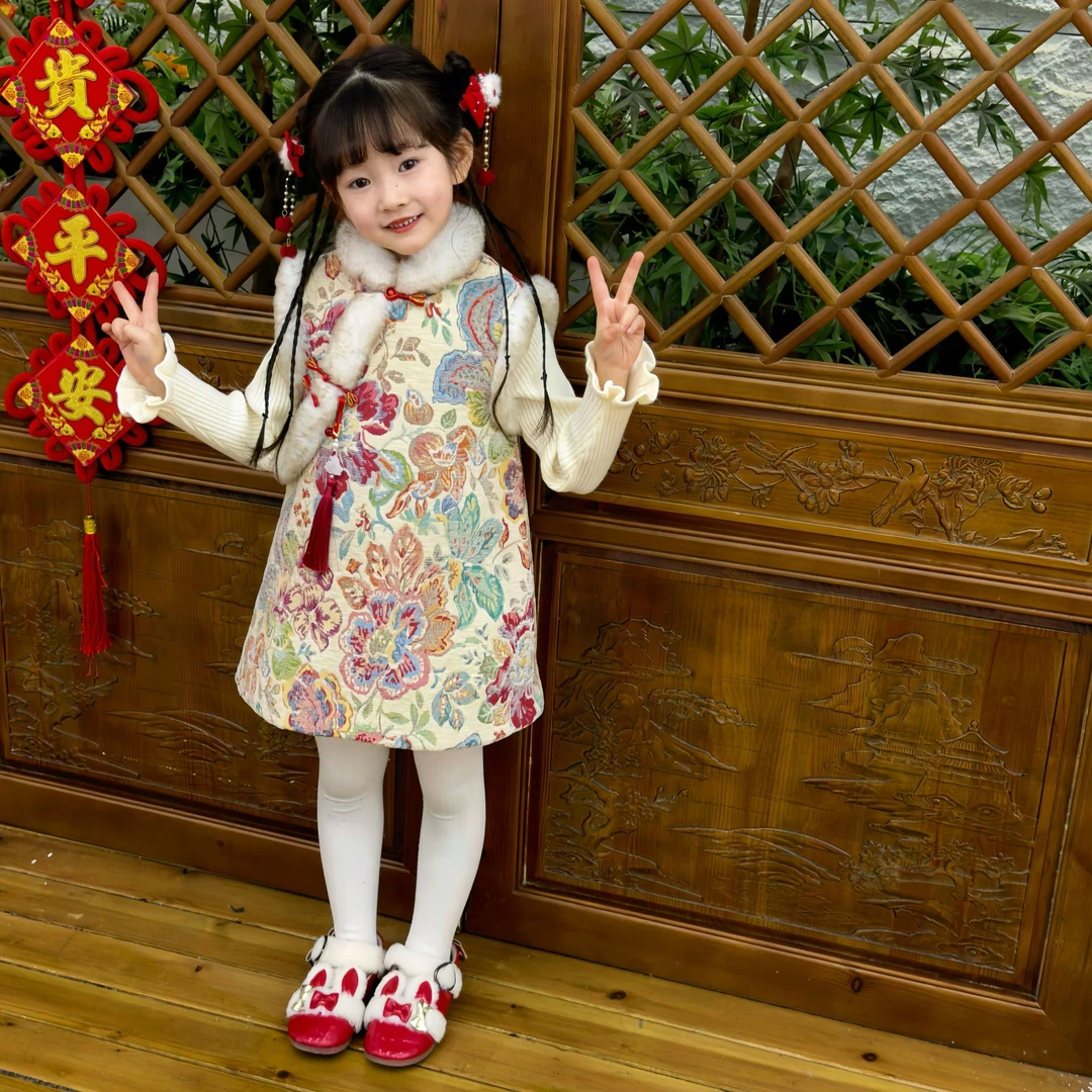 MOMOCO冬季新款女童拜年服花开无袖裙毛毛夹棉连衣裙75830470017