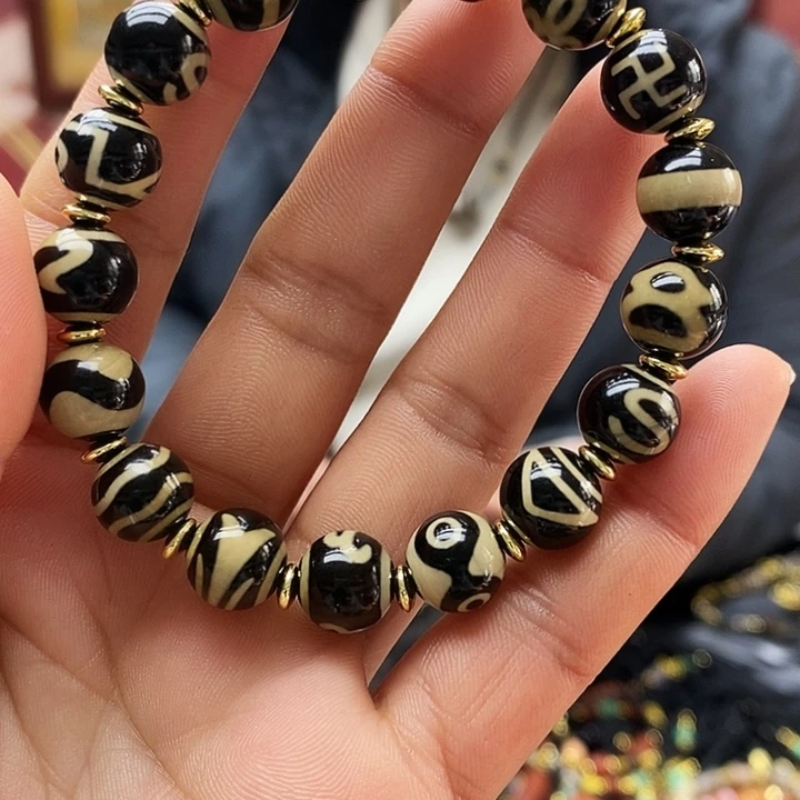 玛瑙/玉髓合金颈饰