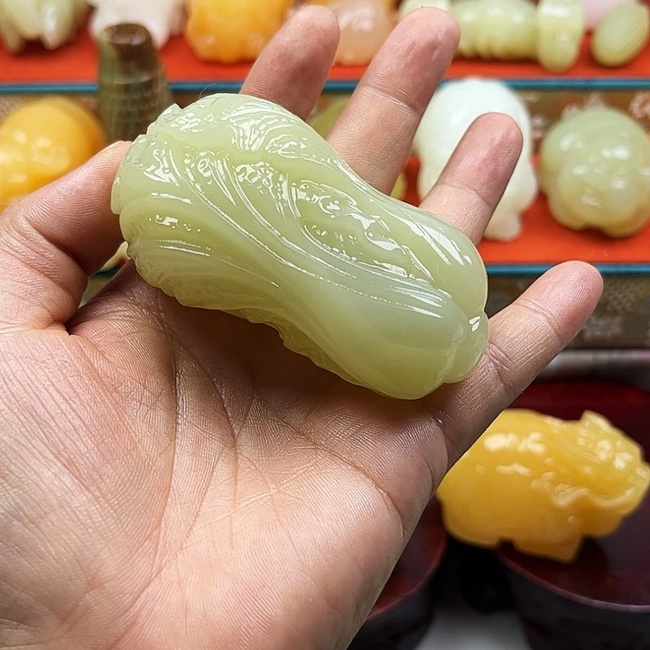 飞***店石材白菜手把摆件