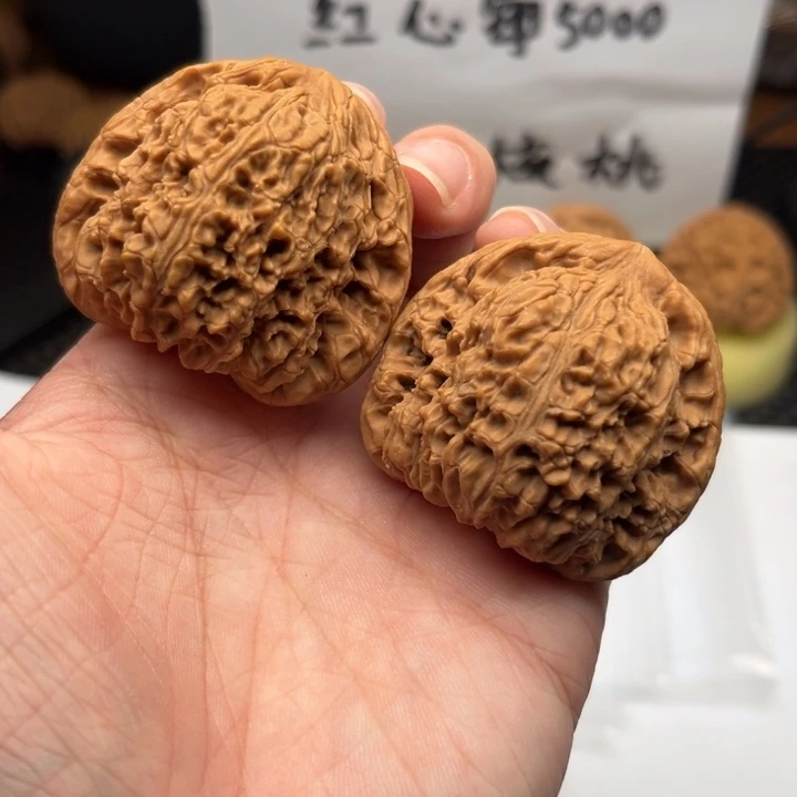 文玩核桃吊坠南疆42