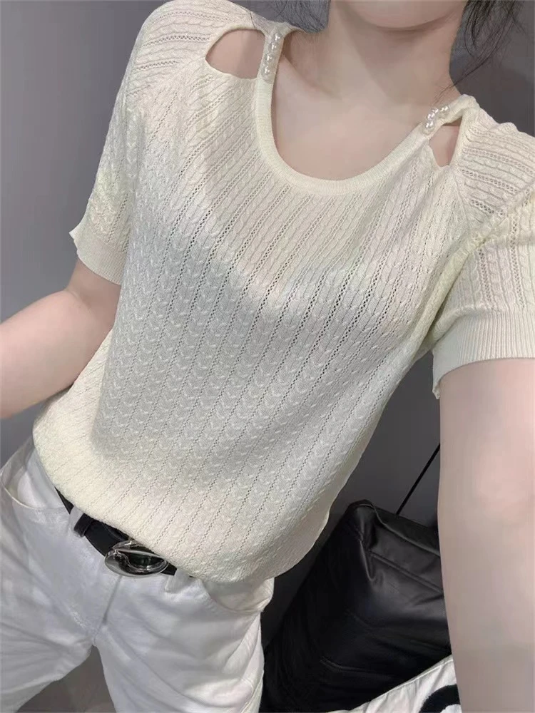 夏季新款欧货钉珠冰丝针织衫短袖女欧洲站气质宽松显瘦露锁骨上衣