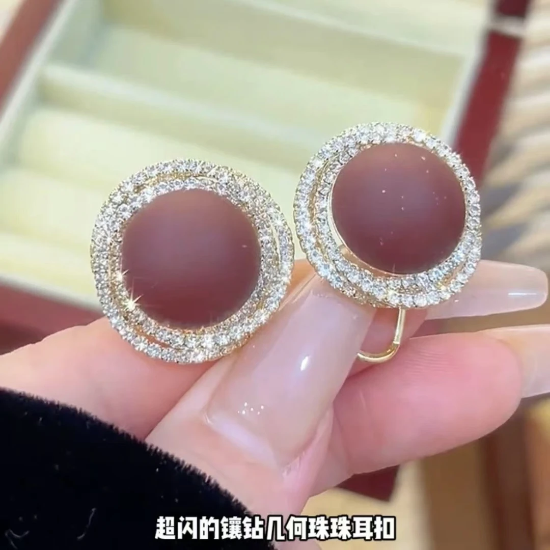 合金耳饰 安可拉红几何磨砂珠珠耳钉2025耳环2025新款爆款高级感