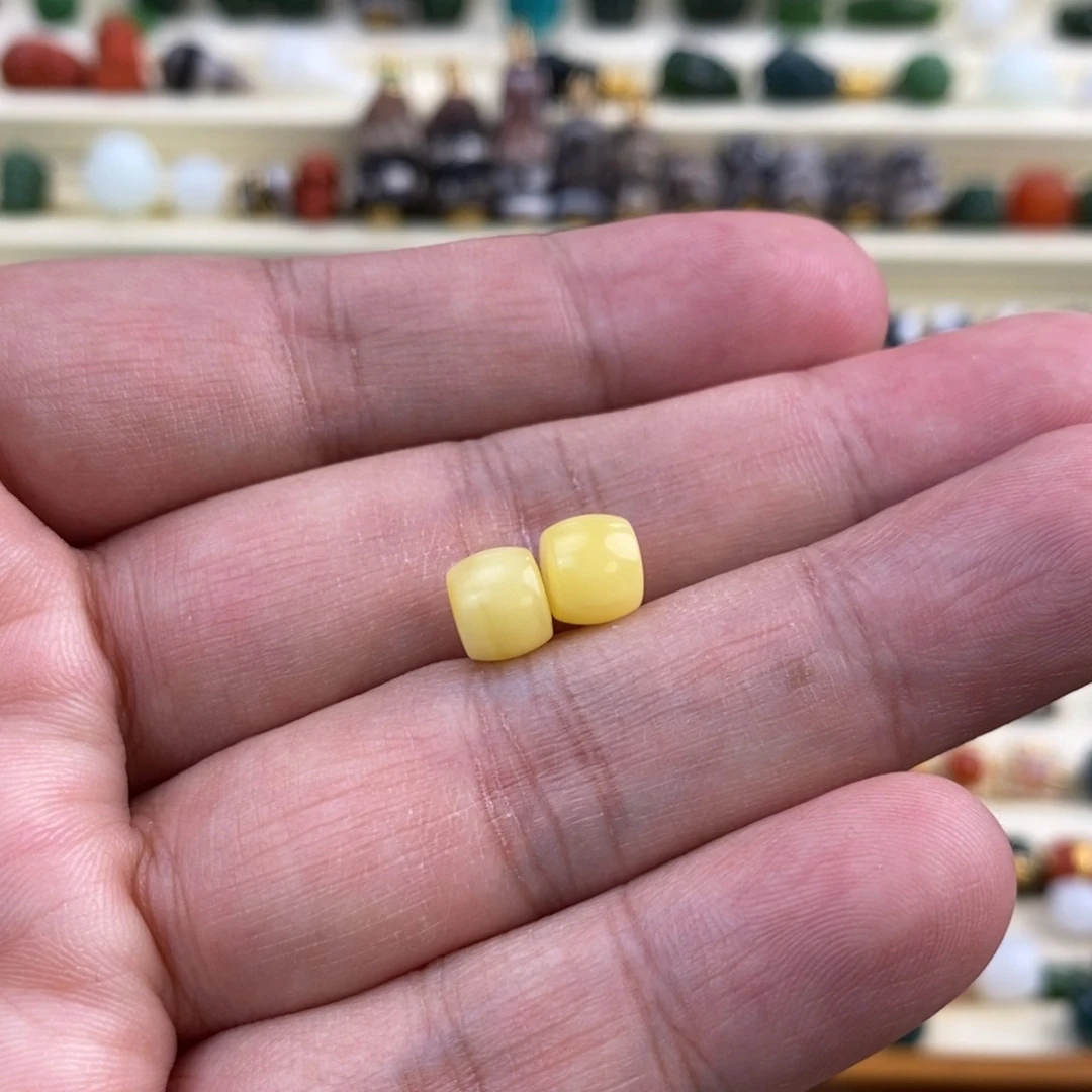 蜜蜡颈饰未镶嵌隔珠