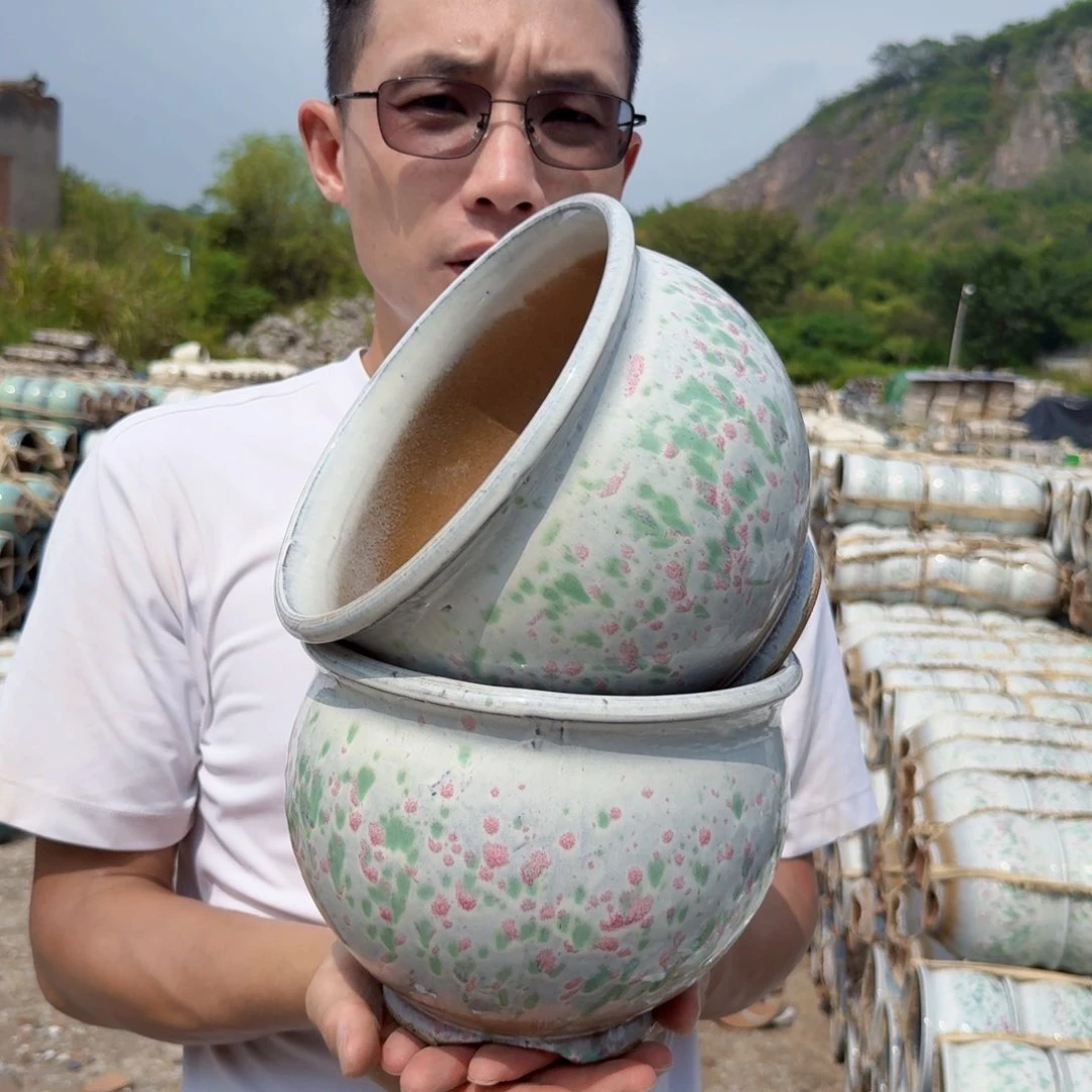 紫砂花盆口20高17（两个拼脚脚彩色