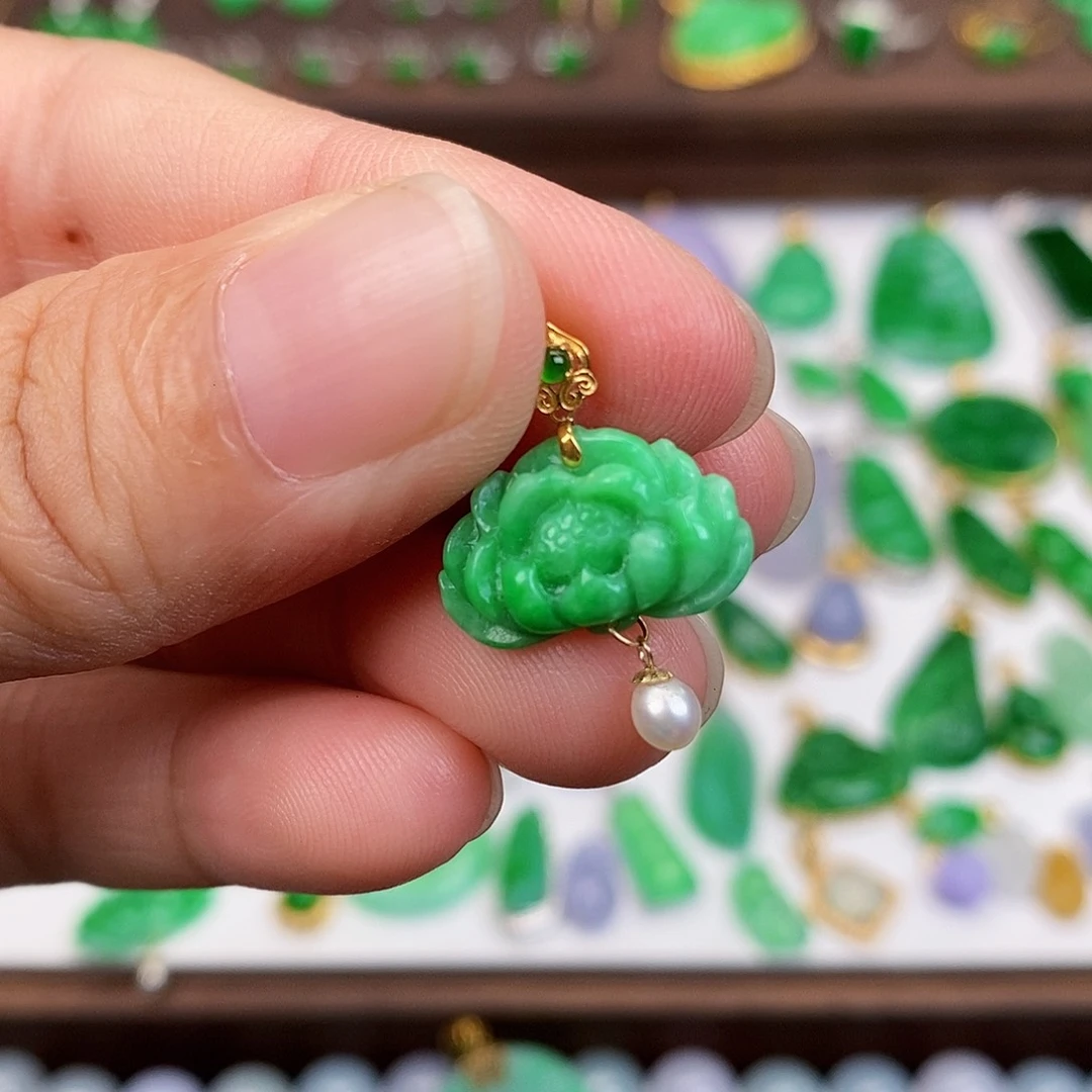 翡翠18K金镶嵌吊坠(不含链)