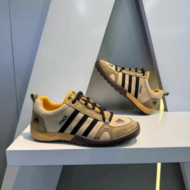 休闲鞋秋季反绒皮面鞋软底纯色时尚春秋磨砂皮系带运动男鞋