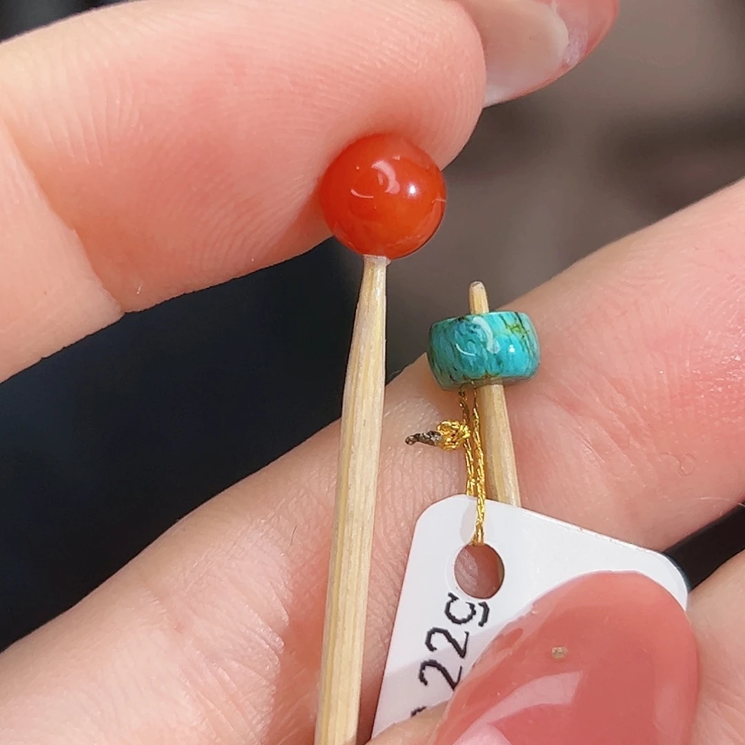 南红玛瑙未镶嵌珠宝奇石