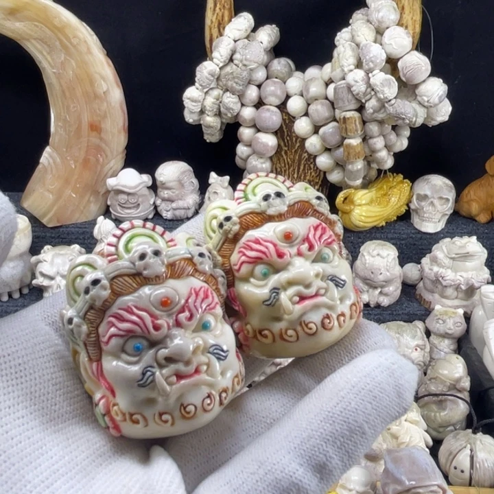 久***9皮质非金属配饰鹿角雕刻黑天