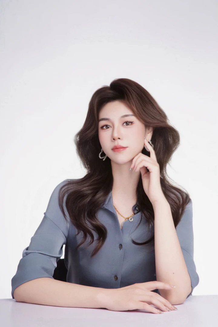 盲盒奢牌纯手工新品手提包先拍后看