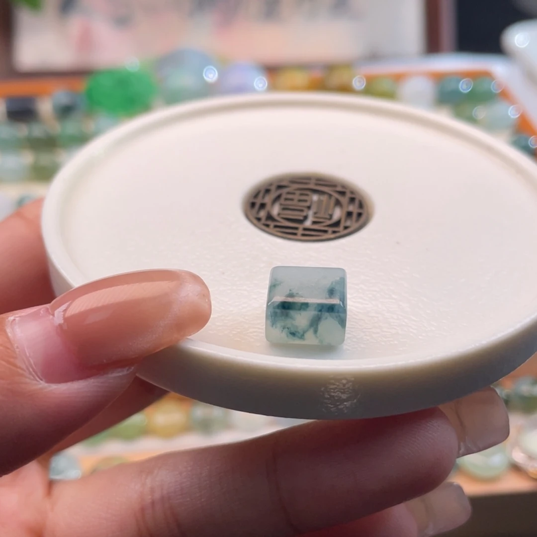 未镶嵌定制翡翠天然缅甸翡翠a货蓝花方糖