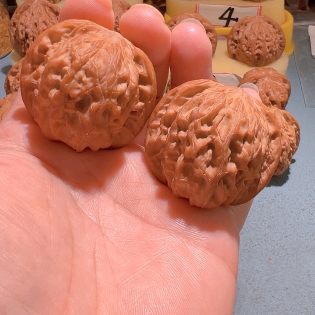 文玩核桃把件正磨467