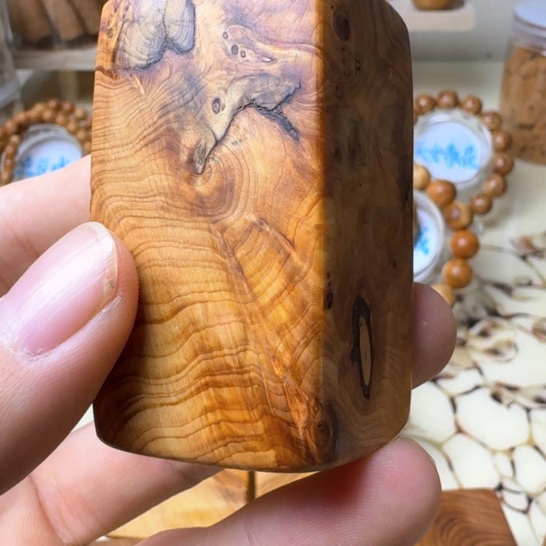 柏木（崖柏）G****k太行崖柏小柱子