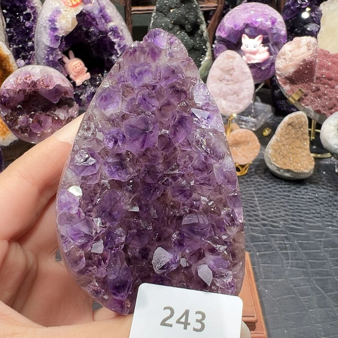 珠宝半成品未镶嵌紫晶