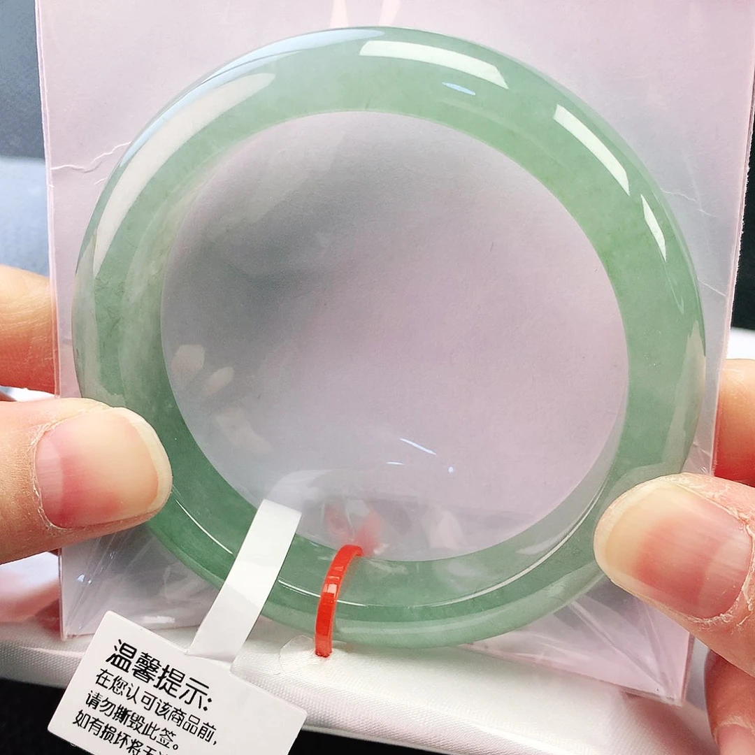 未镶嵌手镯翡翠56圈
