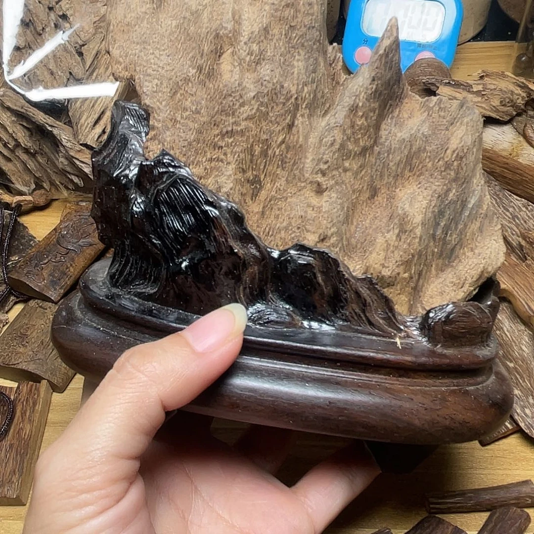 三***满沉香海南摆件42.5克