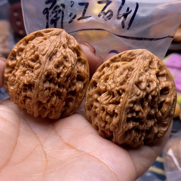 吊坠文玩核桃南江石