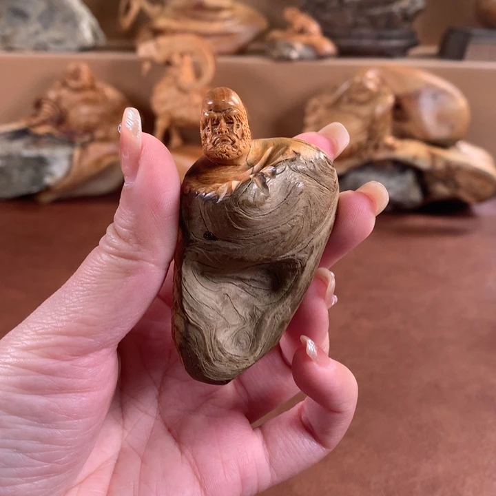 柏木（崖柏）根雕摆件