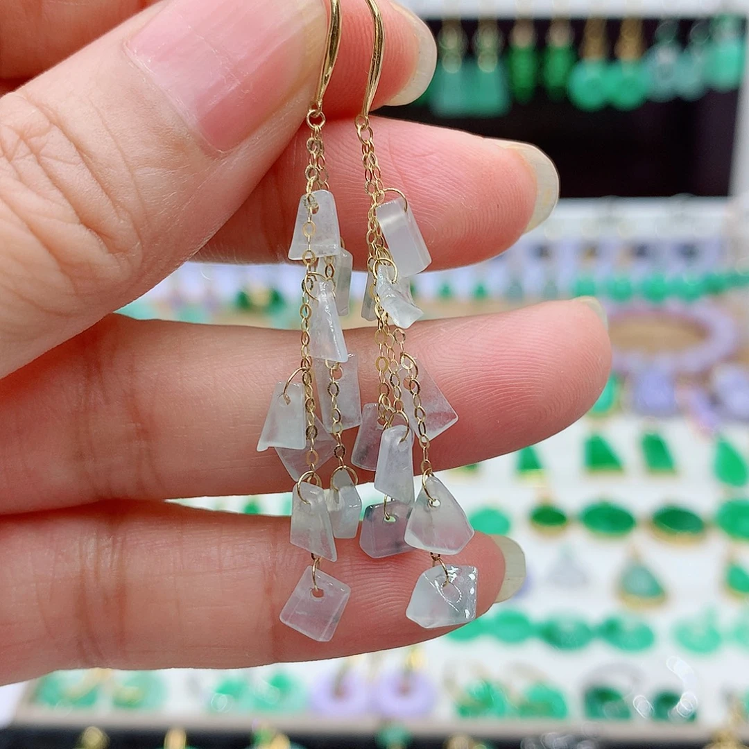 翡翠18K金镶嵌耳饰