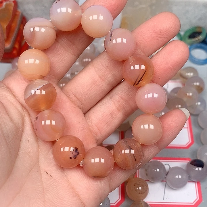 敏***敏玛瑙/玉髓颈饰未镶嵌