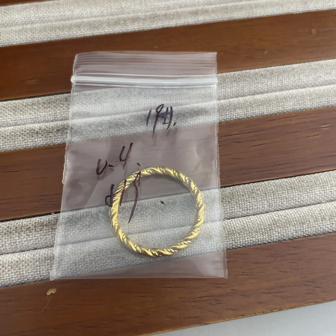 A9克重0.4 19号 麻花戒指 足金999