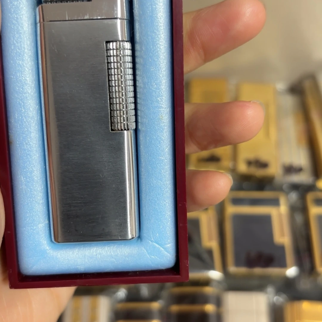 都登卡中古打火机