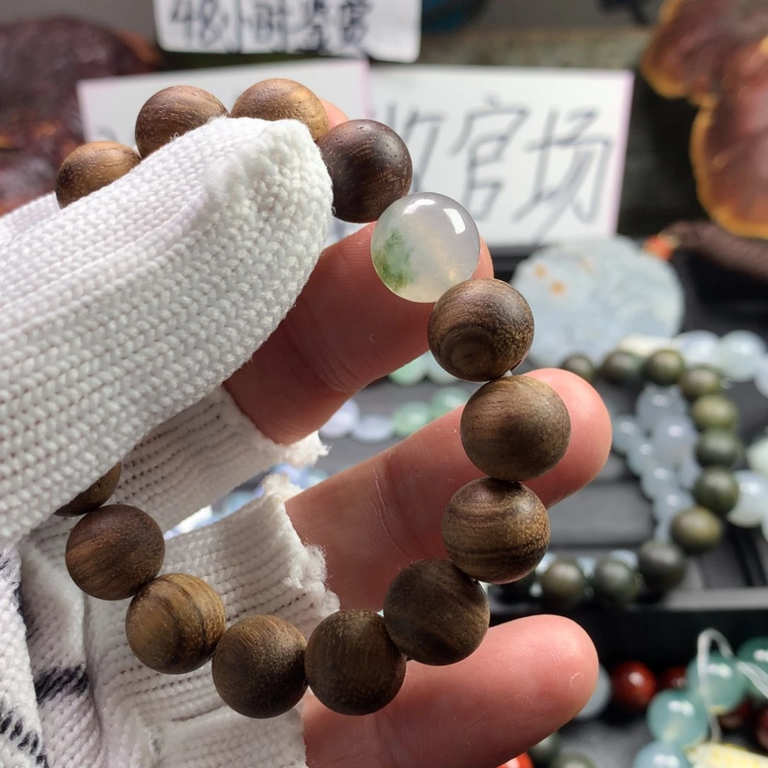 定制翡翠未镶嵌卡12.8