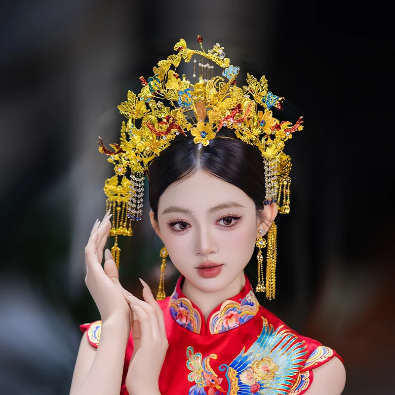 合金婚庆饰品 中式国风新娘金色大气奢华凤冠流苏后区头饰品60118