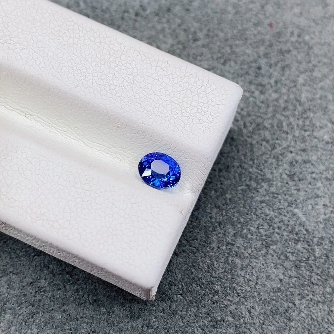 蓝宝石裸石1.03ct