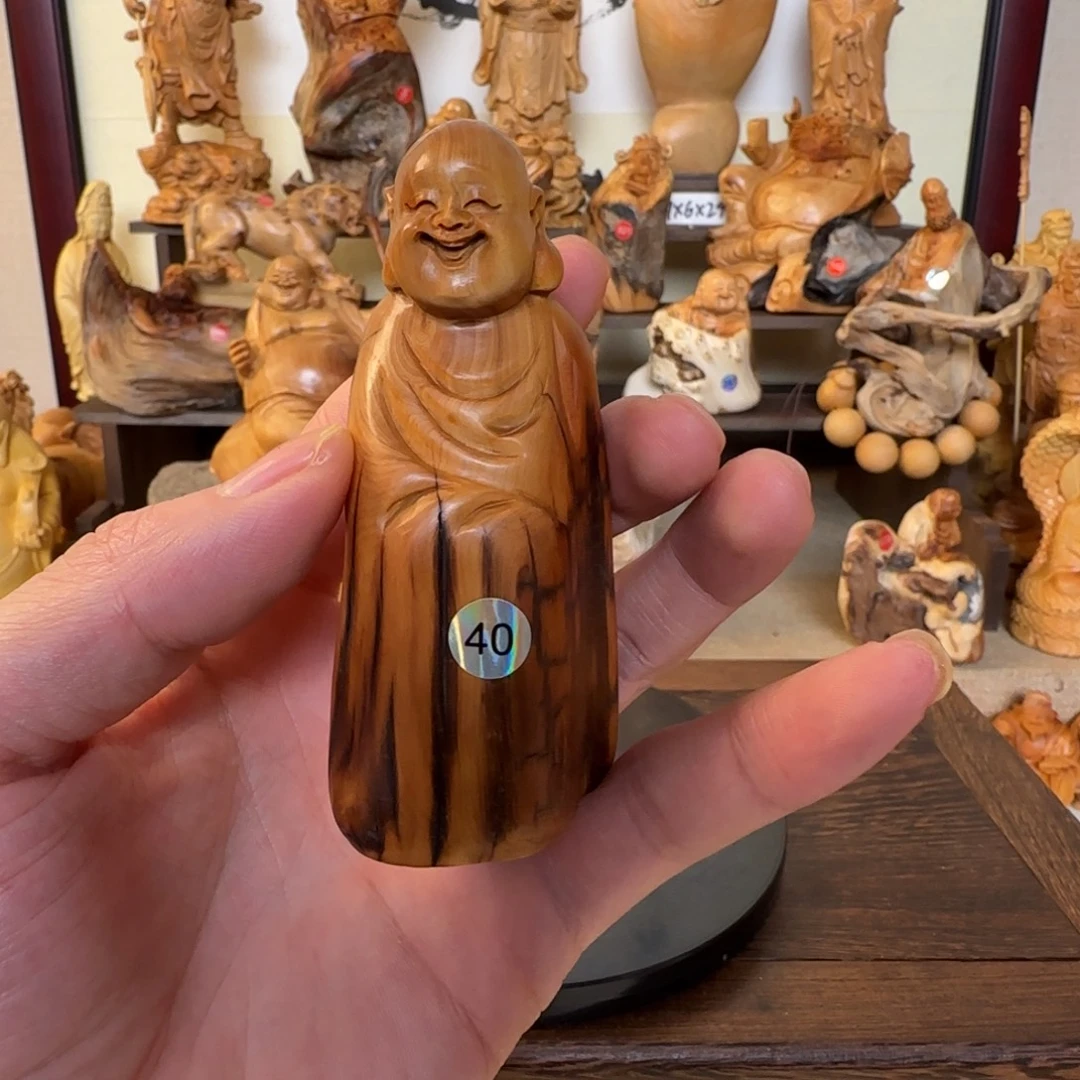 崖柏小木匠艺雕一物一拍