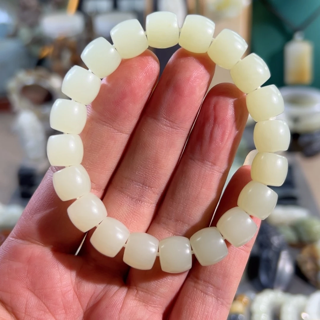 和田玉未镶嵌手链且未金山料