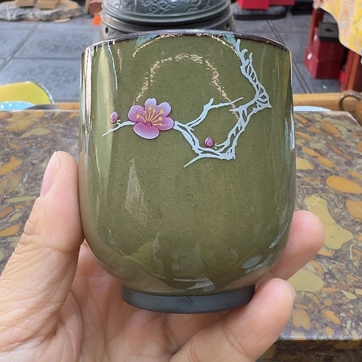 主人杯一个。。。品茗