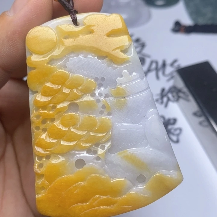 颈饰未镶嵌翡翠翡翠