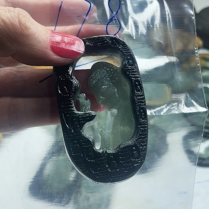 定制翡翠未镶嵌毛货