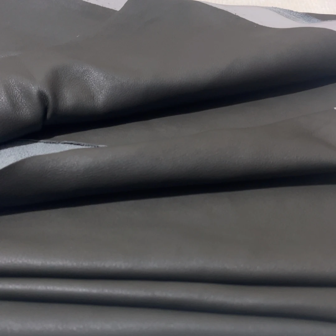 军绿麂皮底1米。