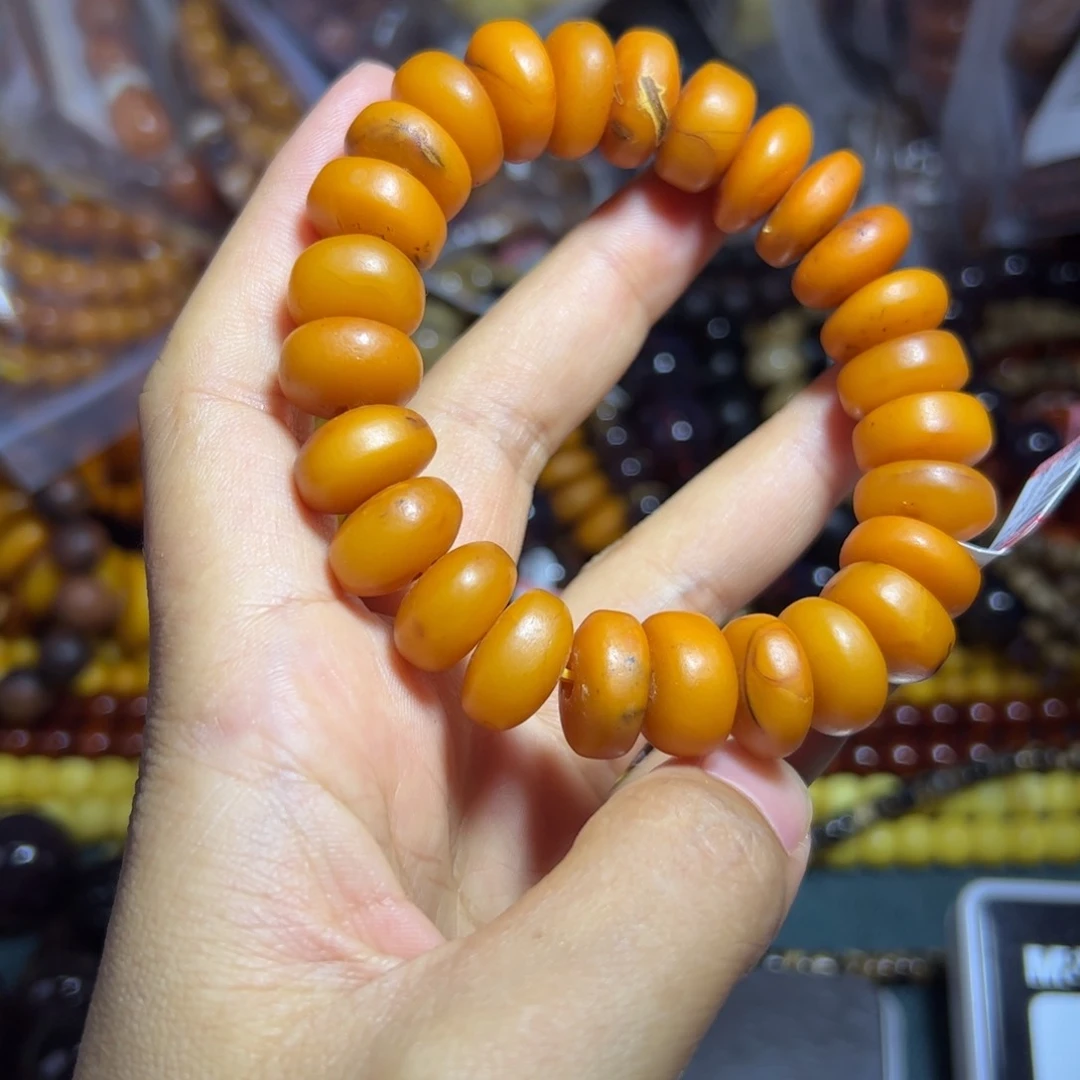 未镶嵌琥珀珠宝奇石304