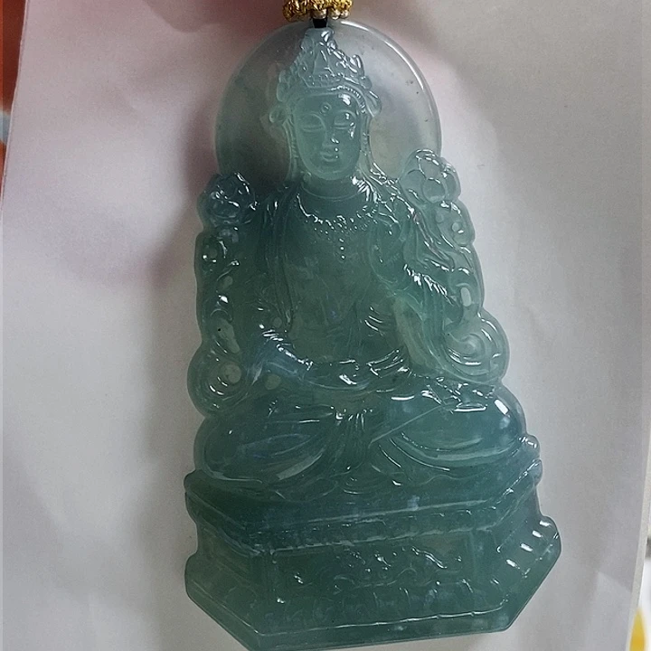 翡翠未镶嵌颈饰老*歌翡翠