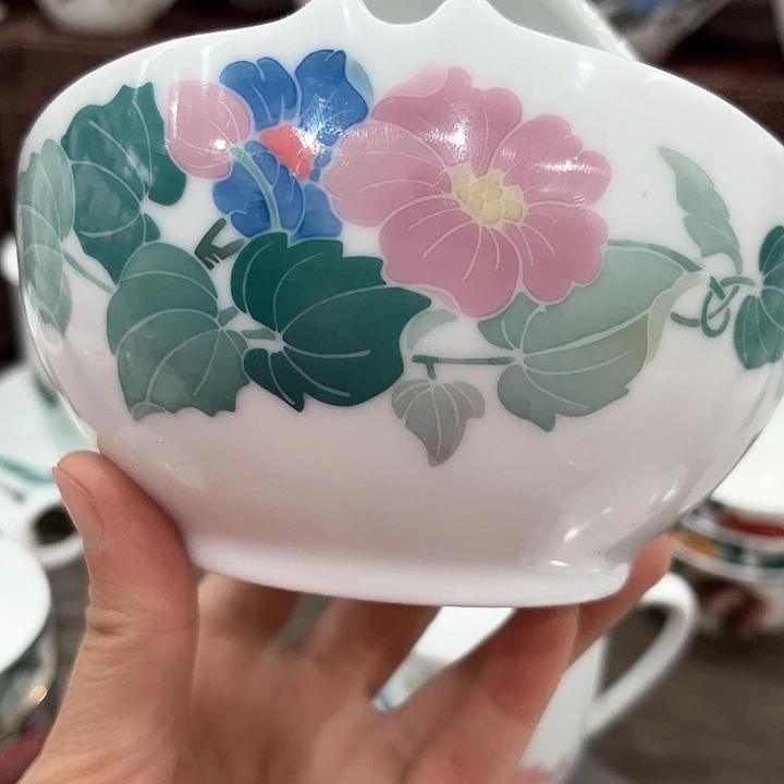 釉下五彩瓷的制作工艺
