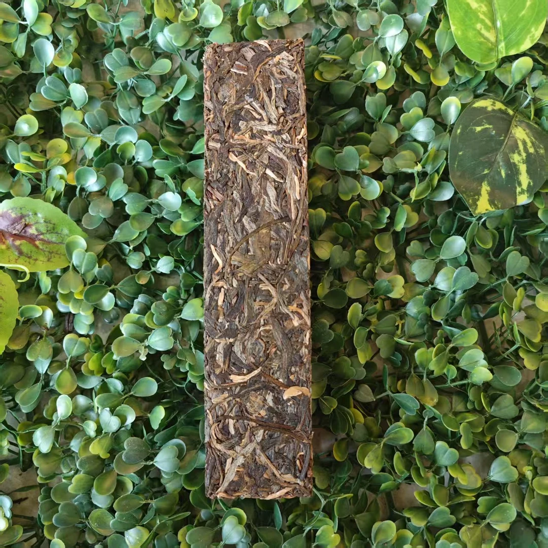 雨腾古茶  宫里造物万S参古树普洱茶200g/砖 生茶