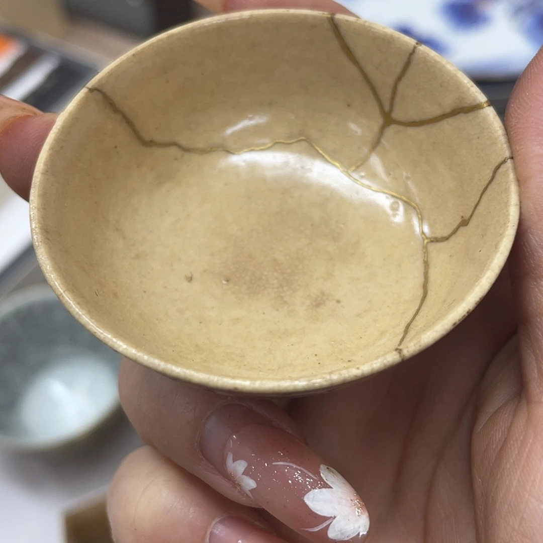 【闪购商品】盈-微瑕_ 回流物品，不是全新