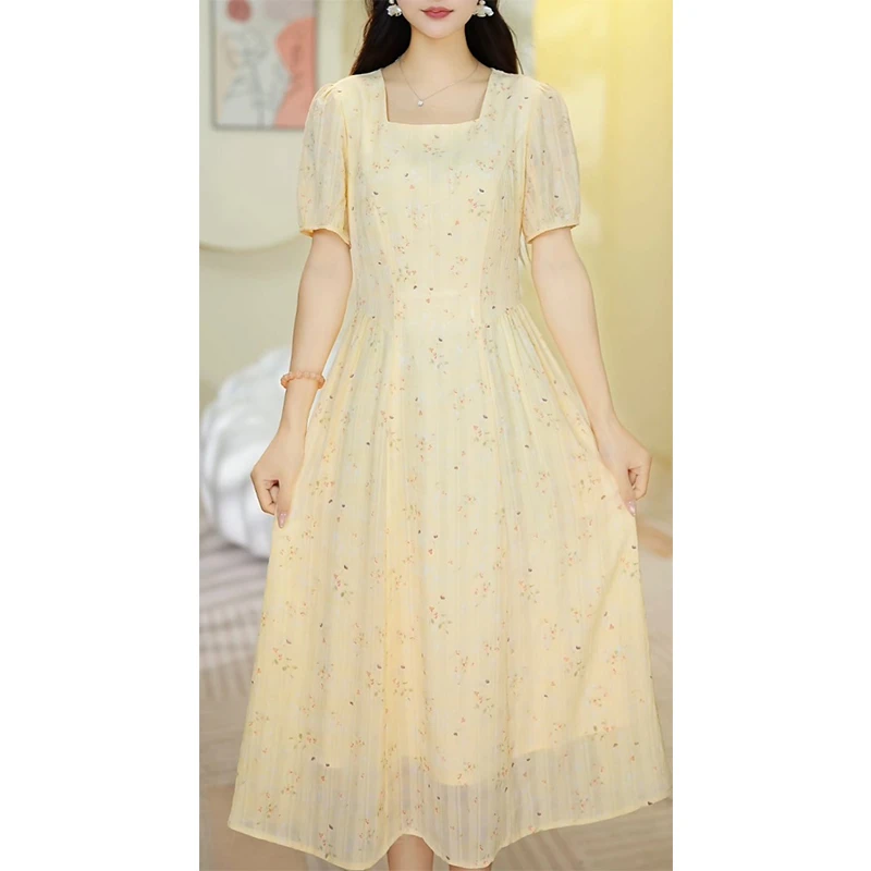 L5423洋气碎花连衣裙女2025夏季新款时尚气质显瘦减龄度假连衣裙