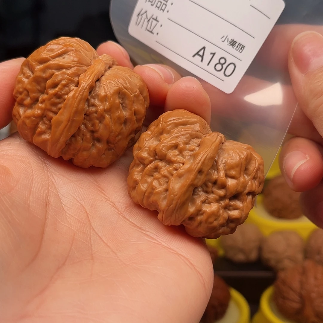 小***博吊坠文玩核桃蛙蛙