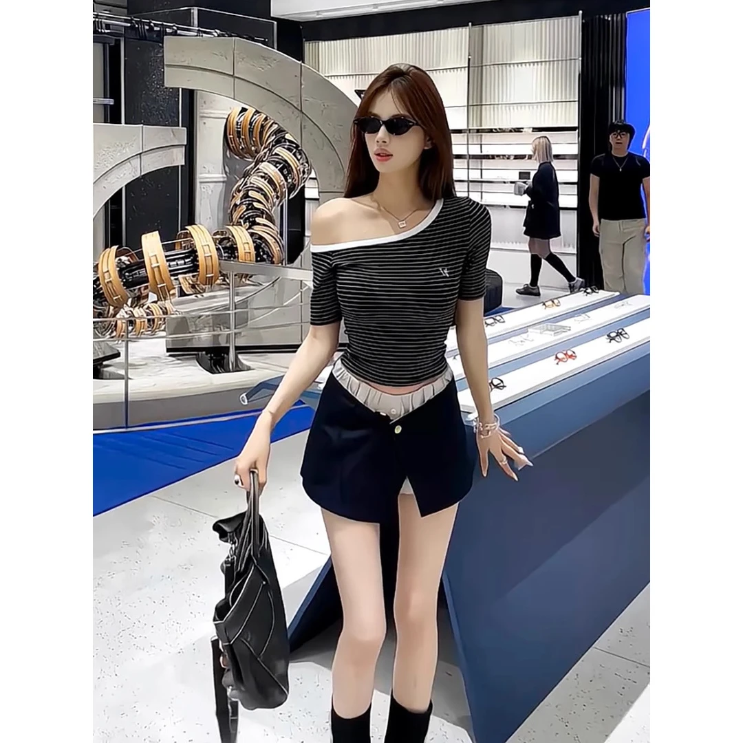夏季新款辣妹短款修身条纹百搭显瘦上衣防走光设计感两件套裙裤