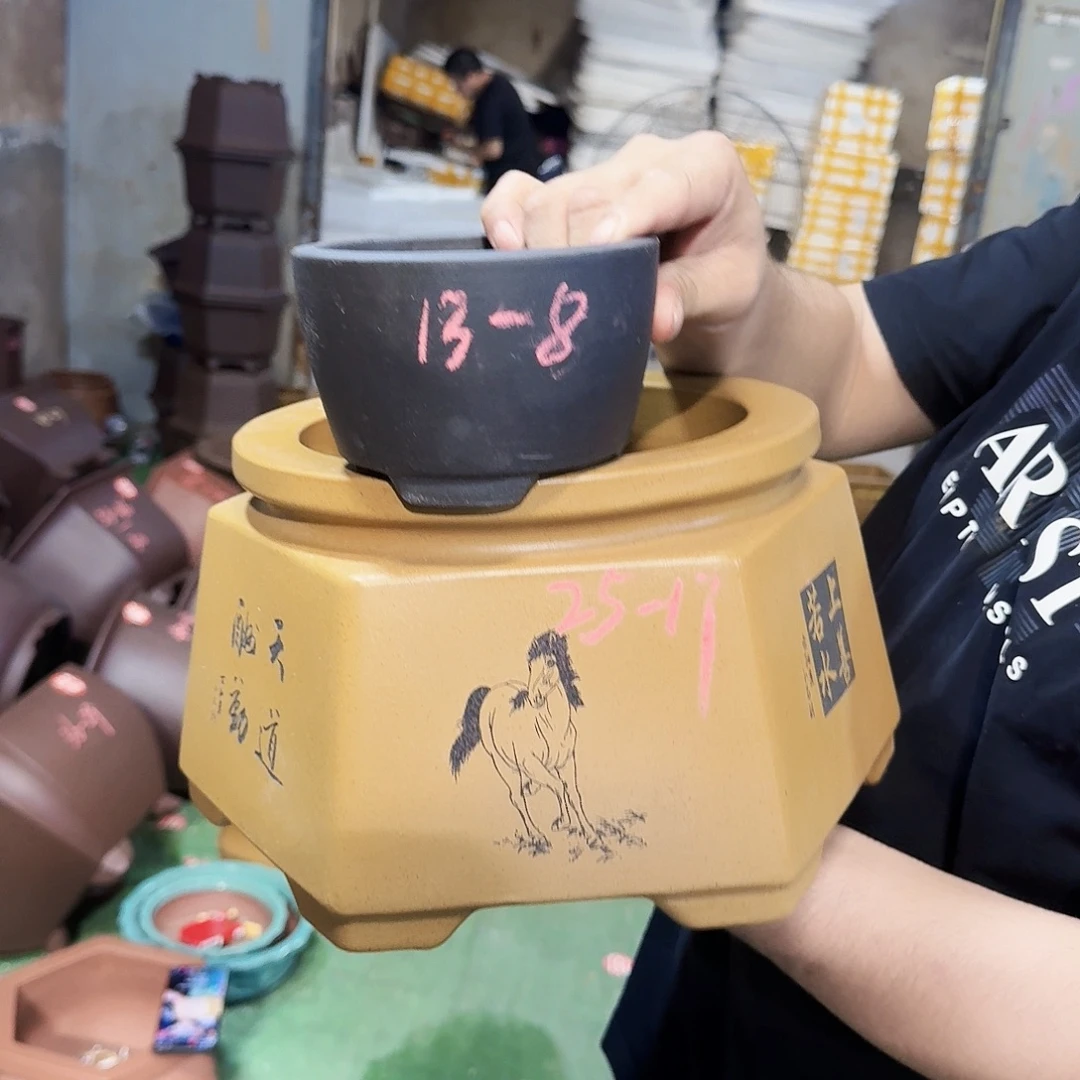 紫砂花盆紫砂花盆