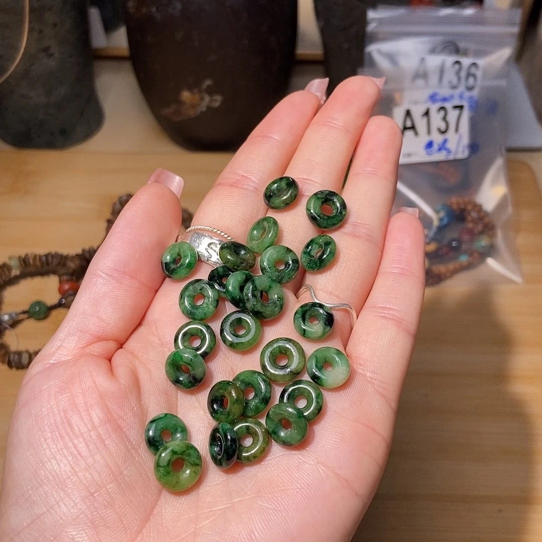 【闪购商品】翡翠未镶嵌颈饰配件