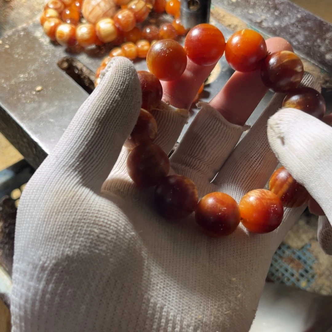 ^***^手串/手链松木（琥珀木）1.8树根老料我手里的