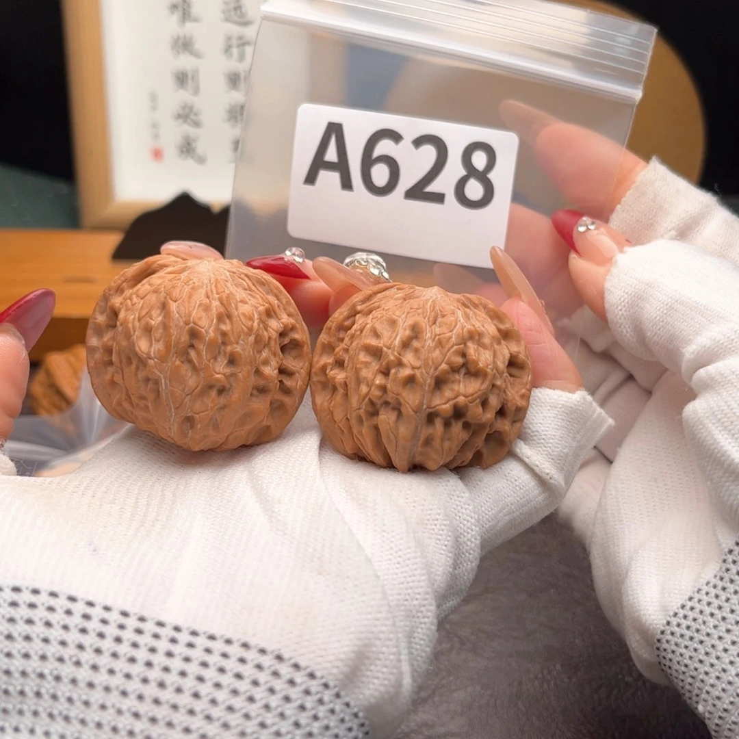 文玩核桃把件狗****哟41磨盘a 628