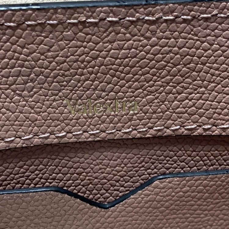 99新 Valextra 【黑黑】粉色 Iside 长方形扣 WOC 手拿单肩包