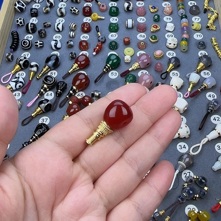 拾***d玛瑙/玉髓未镶嵌饰品